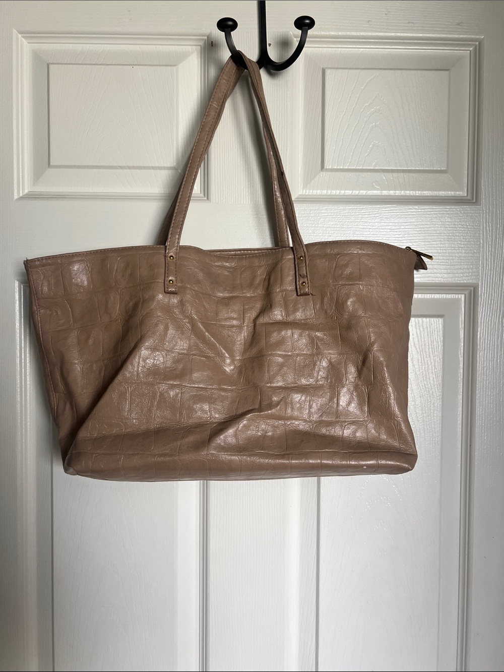 Braciano Taupe Croc-Embossed Tote Bag